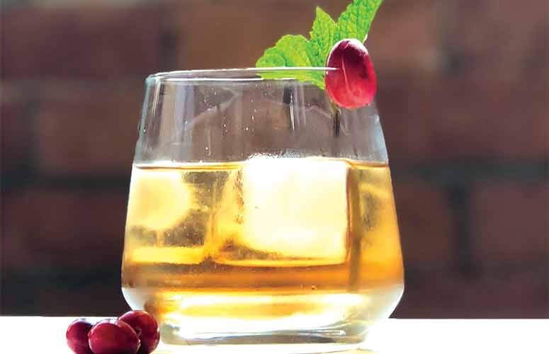 ‘Tis the season for dynamic cocktails